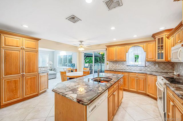 752 Oakfield Avenue, Bellmore, NY 11710