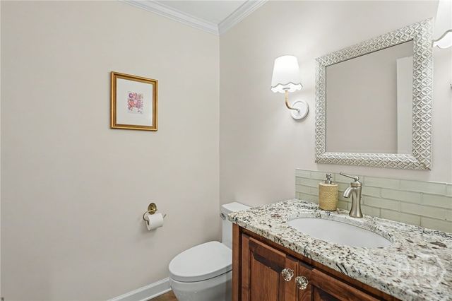 2 Brooks Lane, Savannah, GA 31411