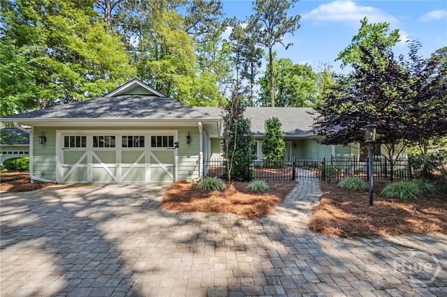 2 Brooks Lane, Savannah, GA 31411