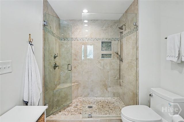 2 Brooks Lane, Savannah, GA 31411