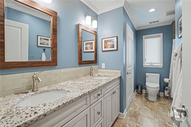 2 Brooks Lane, Savannah, GA 31411