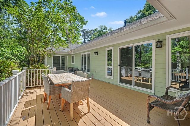 2 Brooks Lane, Savannah, GA 31411