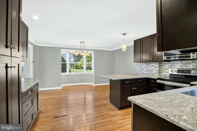 119 HEATHERWOOD RD, Havertown, PA 19083