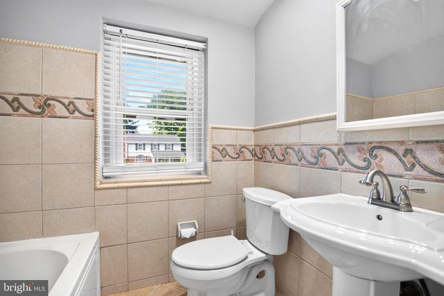 119 HEATHERWOOD RD, Havertown, PA 19083