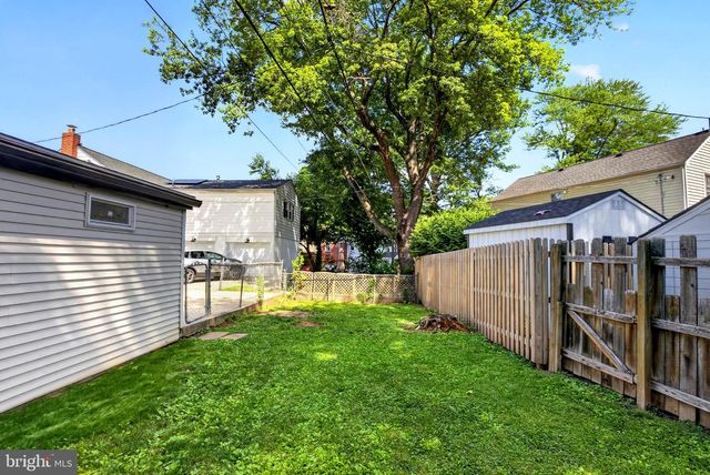 119 HEATHERWOOD RD, Havertown, PA 19083