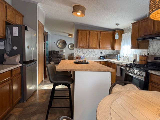 115 Elm Street, Heltonville, IN 47436