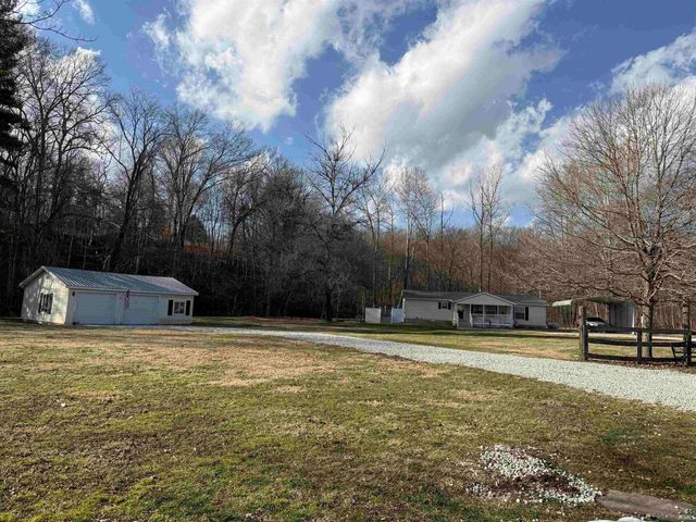 115 Elm Street, Heltonville, IN 47436