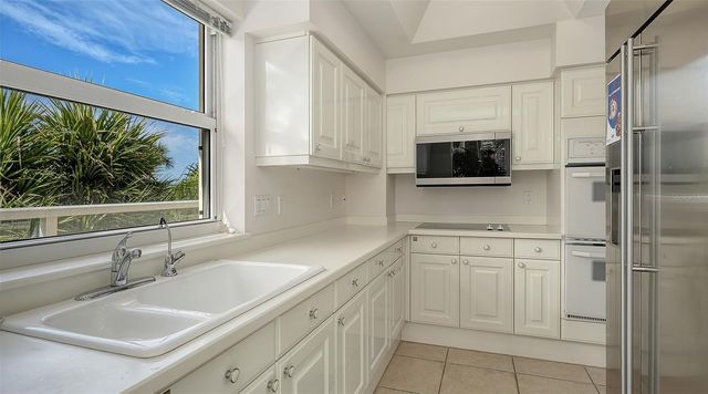 3080 GRAND BAY BOULEVARD 515, Longboat Key, FL 34228