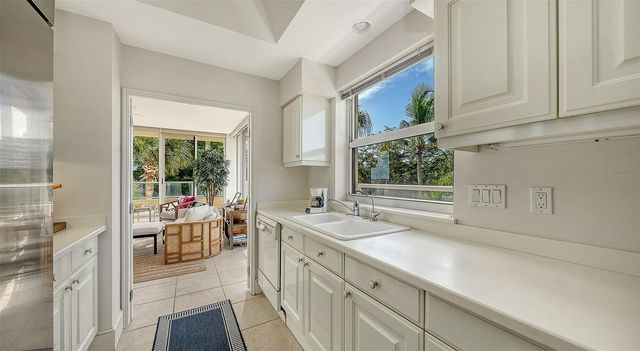 3080 GRAND BAY BOULEVARD 515, Longboat Key, FL 34228