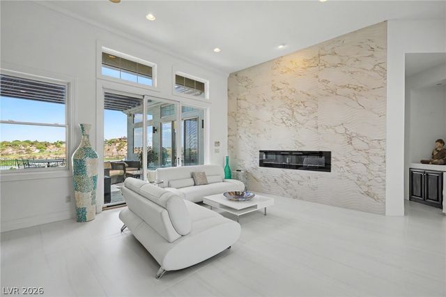 1358 Opal Valley Street, Henderson, NV 89052