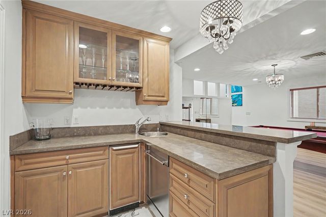1358 Opal Valley Street, Henderson, NV 89052