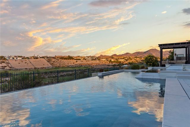 1358 Opal Valley Street, Henderson, NV 89052