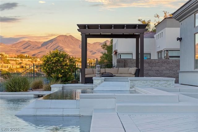 1358 Opal Valley Street, Henderson, NV 89052