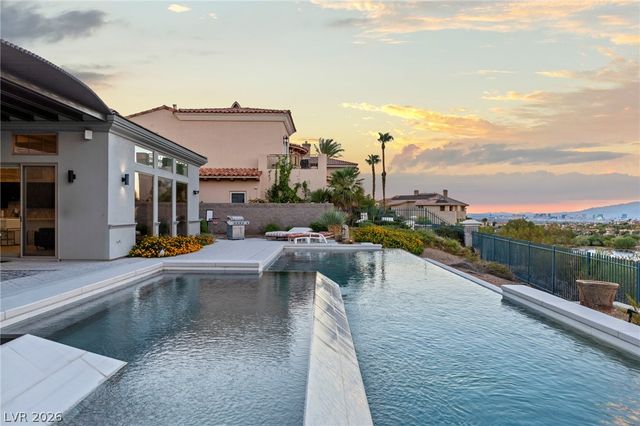 1358 Opal Valley Street, Henderson, NV 89052