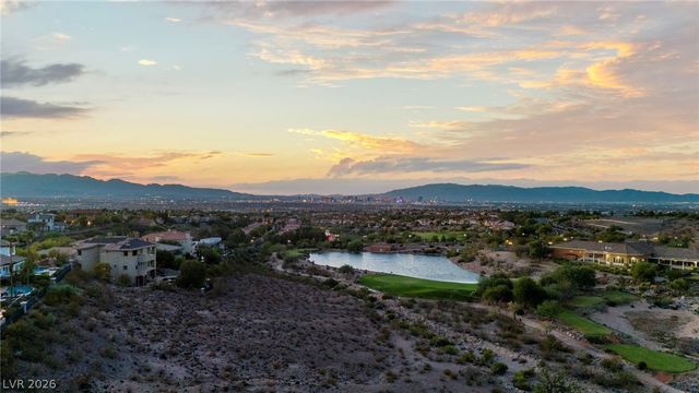 1358 Opal Valley Street, Henderson, NV 89052