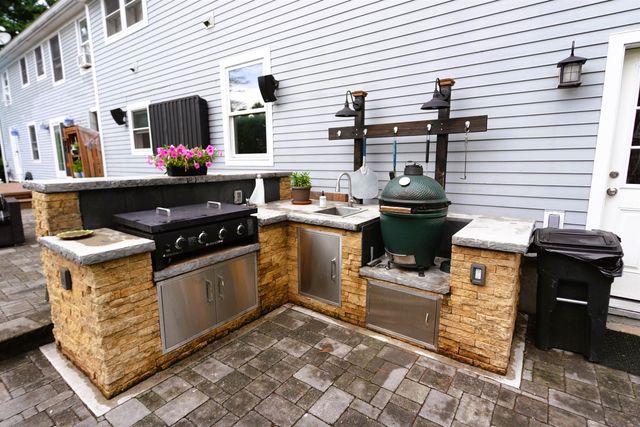 33 Queens Road, Keene, NH 03431