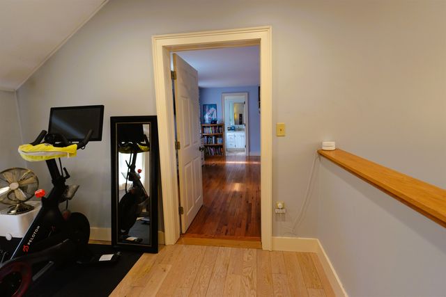 33 Queens Road, Keene, NH 03431