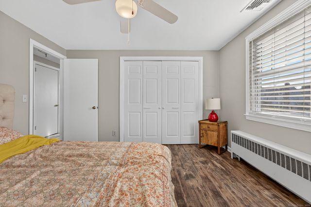 12 Fairview Heights, Cromwell, CT 06416