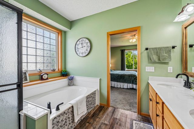 19332 Embers Avenue, Farmington, MN 55024