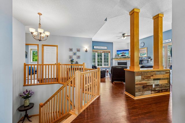 19332 Embers Avenue, Farmington, MN 55024