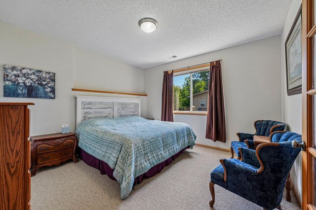 19332 Embers Avenue, Farmington, MN 55024