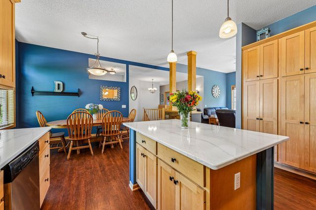 19332 Embers Avenue, Farmington, MN 55024