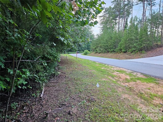 2043 Piper Drive 46, Lenoir, NC 28645