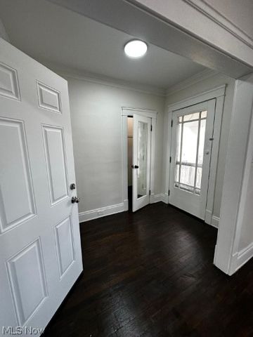 10601 Almira Avenue 2, Cleveland, OH 44111