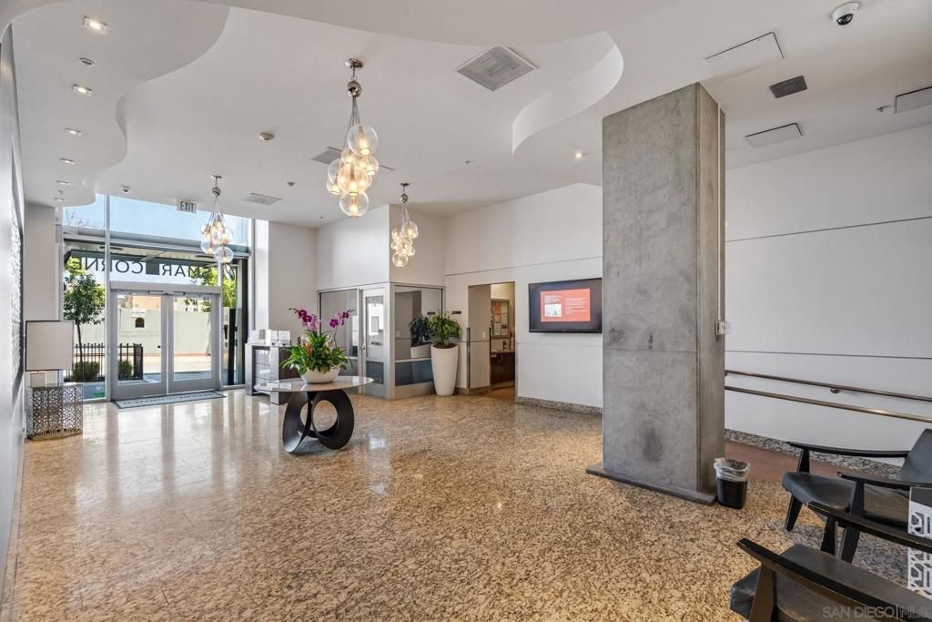 1080 Park Blvd 413, San Diego, CA 92101 — photo 4