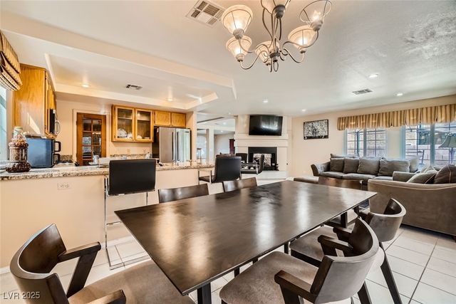 8225 Bermuda Beach Drive, Las Vegas, NV 89128