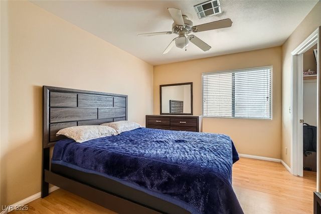 8225 Bermuda Beach Drive, Las Vegas, NV 89128