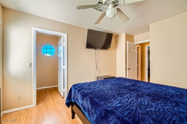 8225 Bermuda Beach Drive, Las Vegas, NV 89128