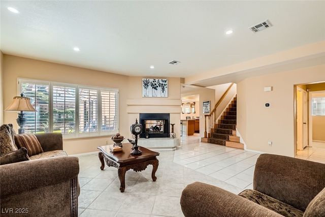 8225 Bermuda Beach Drive, Las Vegas, NV 89128