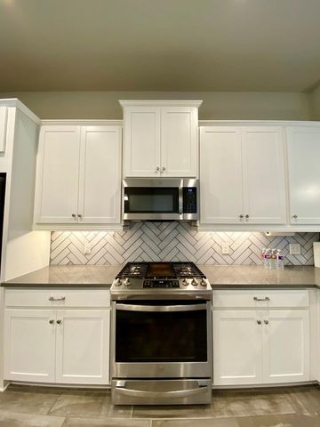 7043 Coneflower Creek Court, Katy, TX 77493