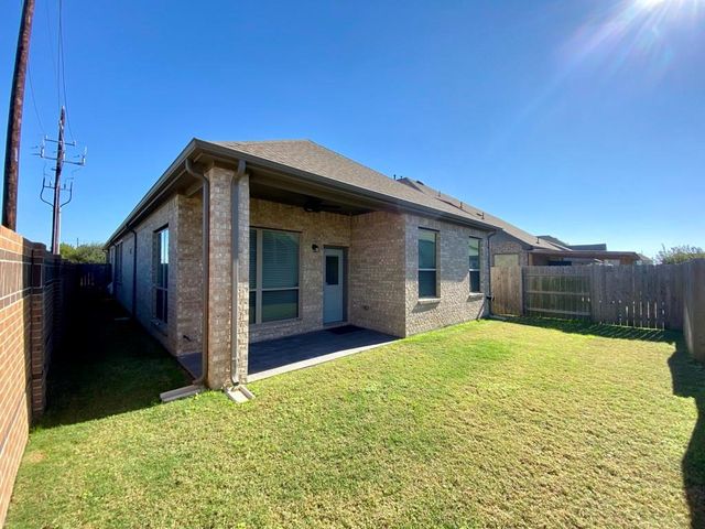 7043 Coneflower Creek Court, Katy, TX 77493