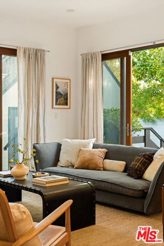 1126 Grant Avenue, Venice (los Angeles), CA 90291