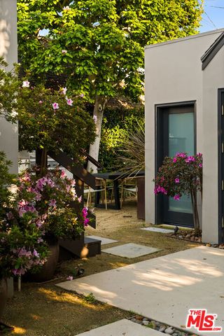 1126 Grant Avenue, Venice (los Angeles), CA 90291