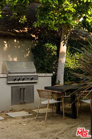 1126 Grant Avenue, Venice (los Angeles), CA 90291