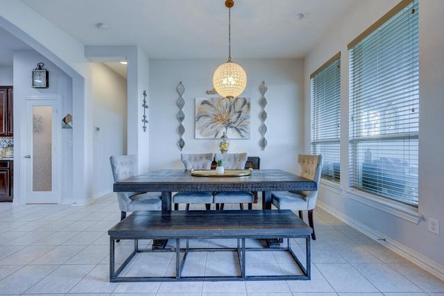 422 BeTony LOOP, Buda, TX 78610