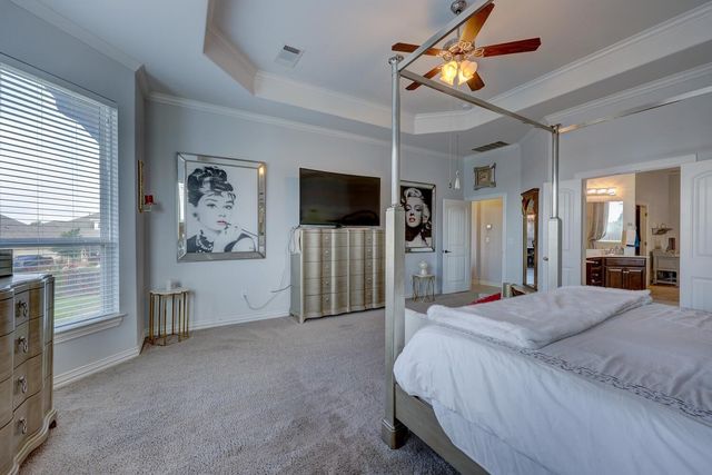 422 BeTony LOOP, Buda, TX 78610