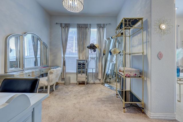 422 BeTony LOOP, Buda, TX 78610