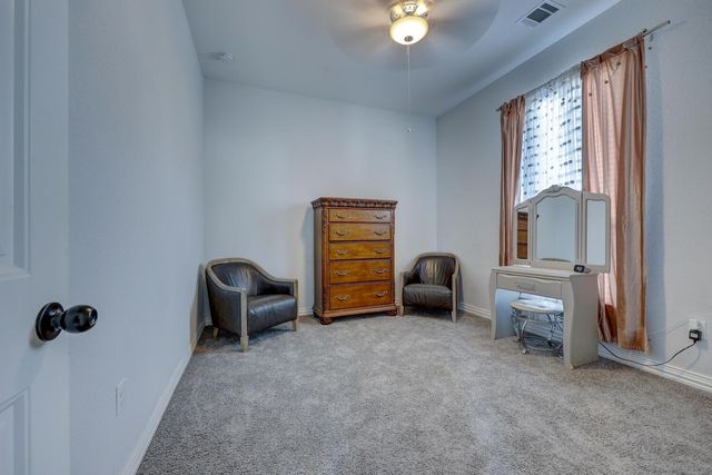 422 BeTony LOOP, Buda, TX 78610