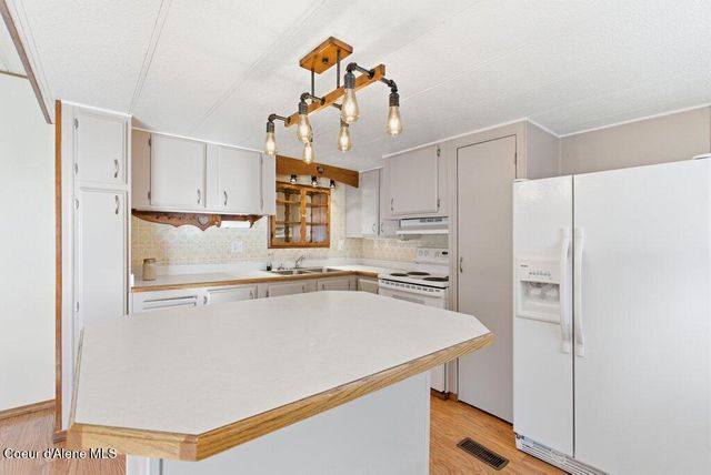 49 Adams RD, Kingston, ID 83839