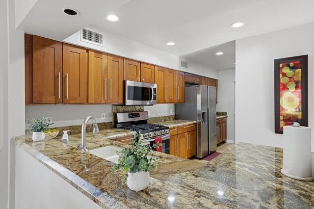 444 Sunningdale Drive, Rancho Mirage, CA 92270