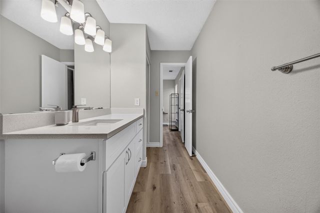 3115 Helms ST 314, Austin, TX 78705