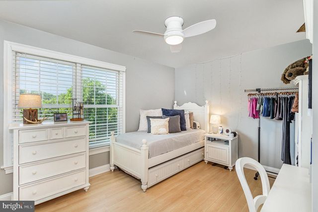 2510 DONLENIK, York, PA 17402