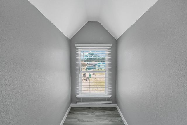 7323 Farnsworth Street, Houston, TX 77022