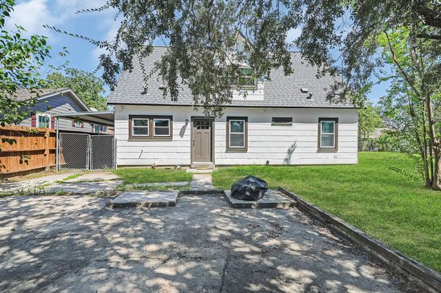 7323 Farnsworth Street, Houston, TX 77022