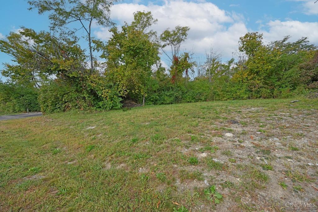 4401 E Observatory, West Chester, OH 45069