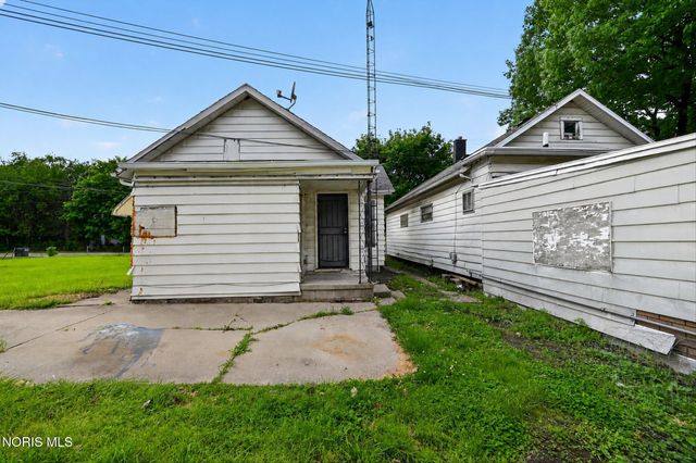 2938 Chase Street, Toledo, OH 43611